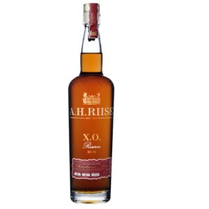 rom04537-A.H.-Riise-Christmas-Reserve-Rum
